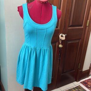 Lilly Pulitzer dress  sleeveless sundress fitted bodice  full skirt  aqua  Sz M